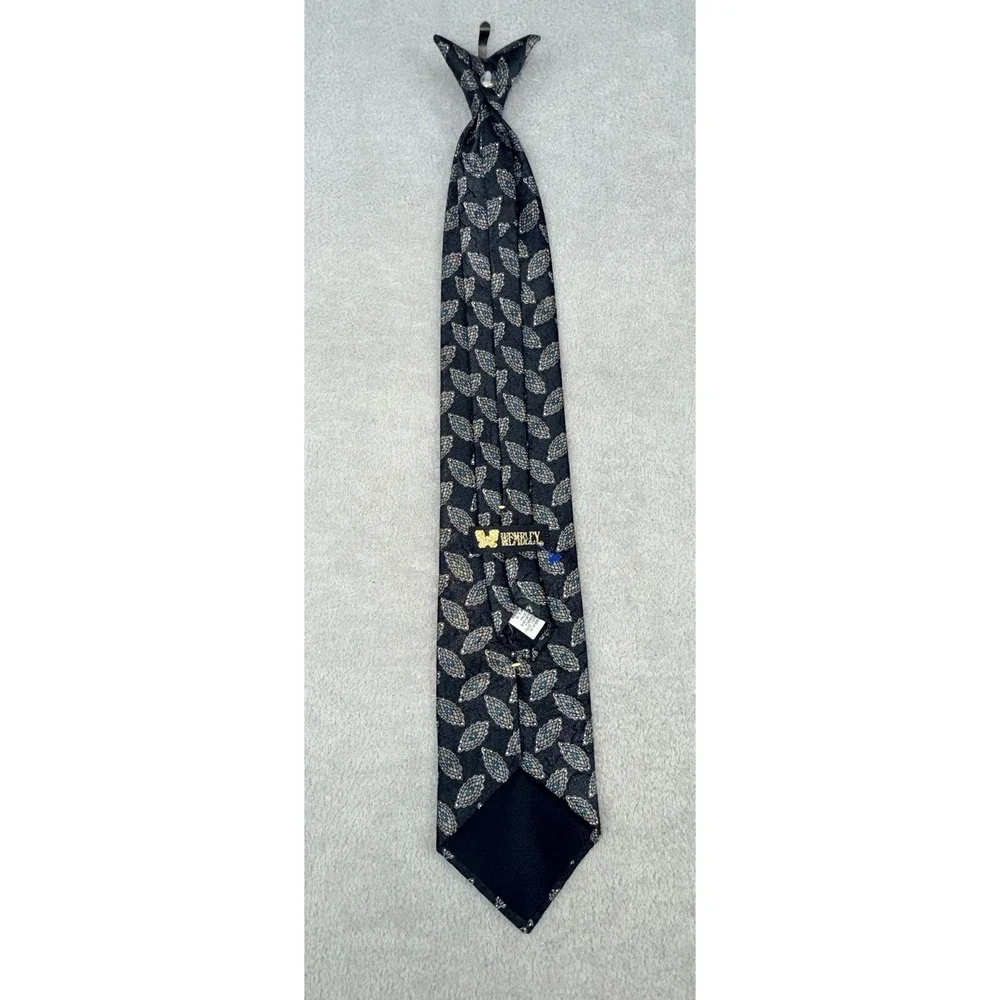 Wembley Mens Vintage Clip On Necktie Black Blue Gold Geometric Medallion Pattern